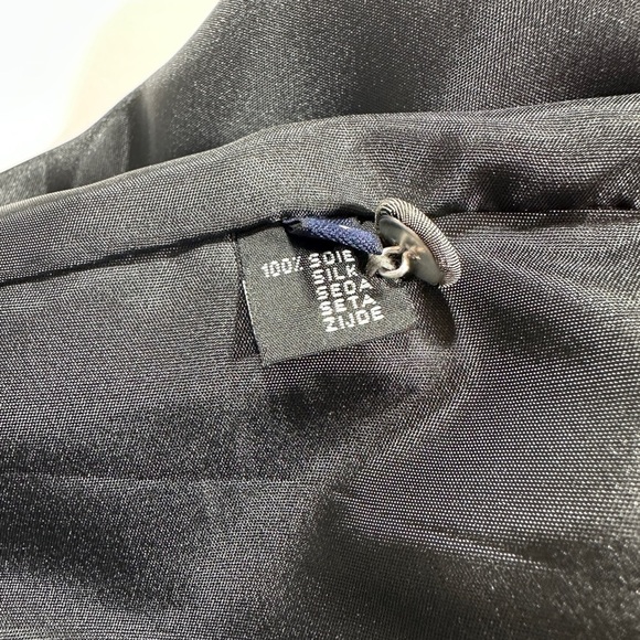 Woman’s Koors & Son Silk Vest Size 5 (NWOT)​​ - Picture 9 of 9